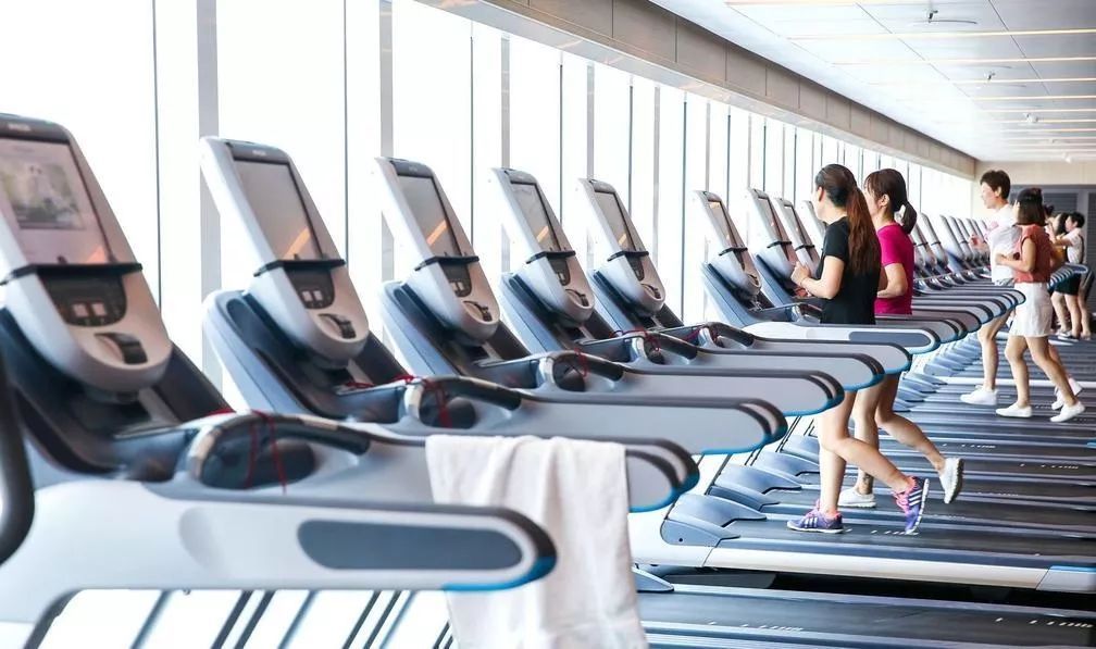 晚上去廣州珠江夜游攻略_廣州珠江夜游晚上幾點下班_廣州珠江夜游幾點