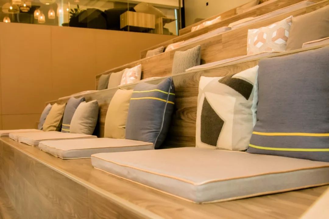 廣州珠江夜游幾點_廣州珠江夜游晚上幾點下班_晚上去廣州珠江夜游攻略