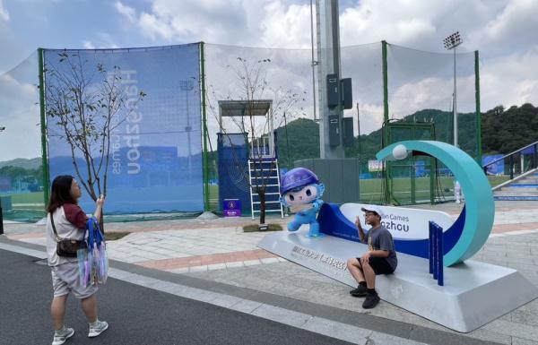 國慶去杭州穿什么衣服合適_十一杭州天氣穿什么_國慶節(jié)去杭州旅游穿衣攻略