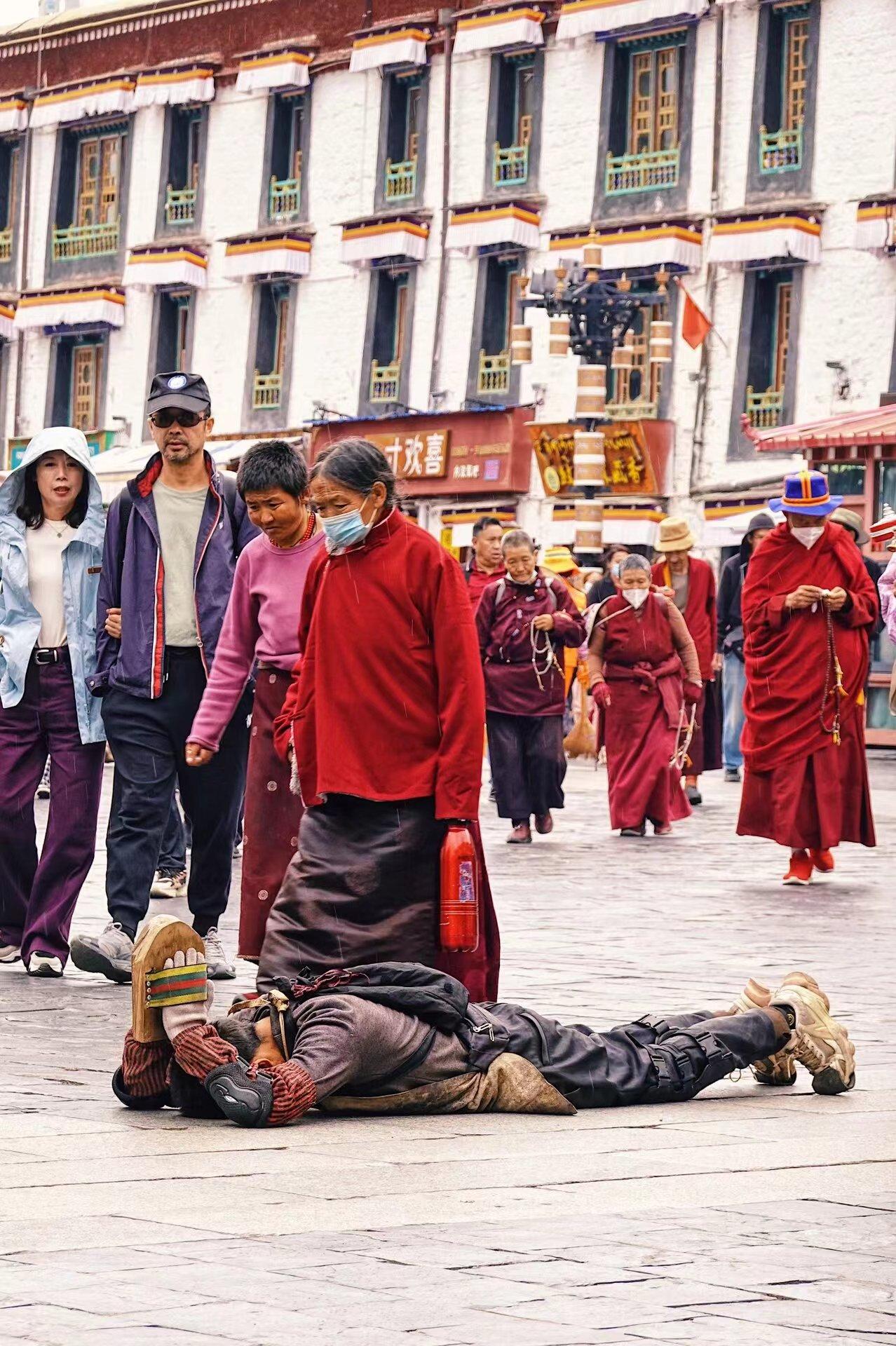 西藏攻略旅游去哪里好_西藏攻略旅游去哪個城市_去西藏旅游攻略