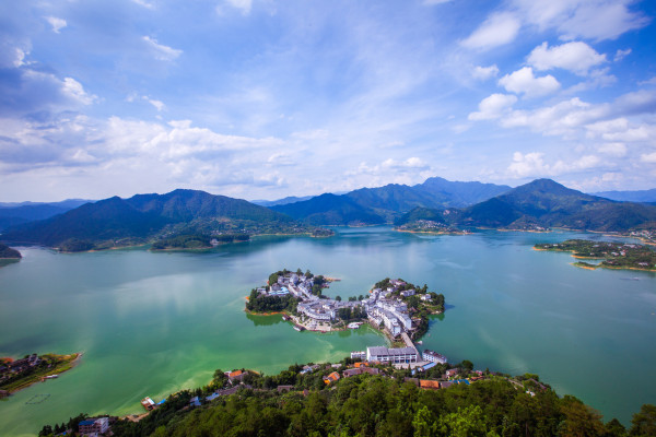 黃草鎮(zhèn)景點(diǎn)攻略_東江湖黃草鎮(zhèn)旅游攻略_去黃草鎮(zhèn)哪里住宿好