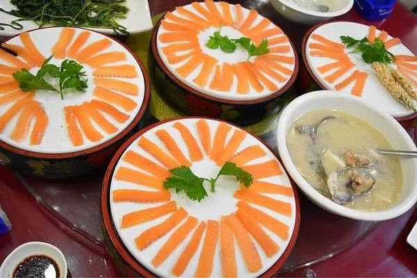 去黃草鎮(zhèn)哪里住宿好_東江湖黃草鎮(zhèn)旅游攻略_黃草鎮(zhèn)景點(diǎn)攻略