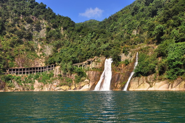 去黃草鎮(zhèn)哪里住宿好_黃草鎮(zhèn)景點(diǎn)攻略_東江湖黃草鎮(zhèn)旅游攻略