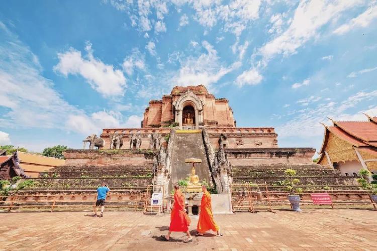 婺源宏村旅游攻略_江西婺源宏村景區(qū)介紹_宏村婺源自駕游攻略